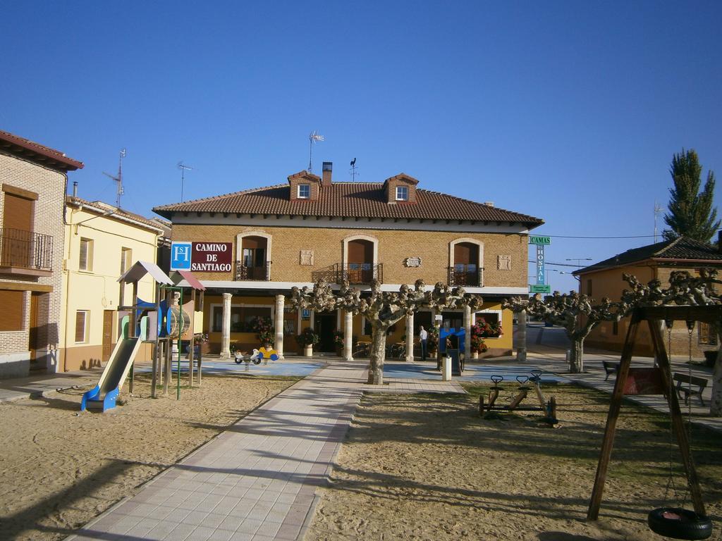 Hostal Camino De Santiago Fromista Exterior photo